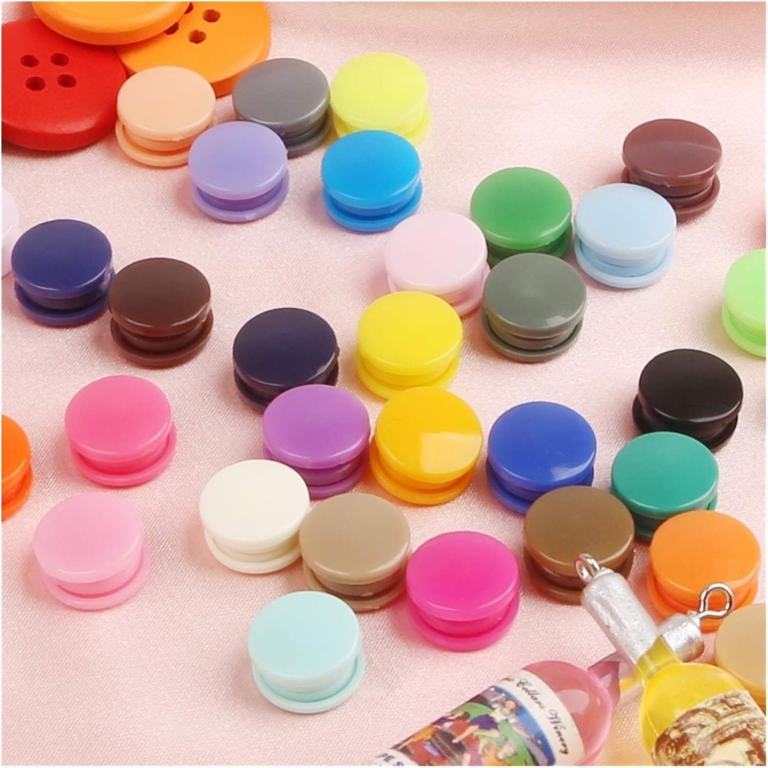 20 sets of ivory-white resin snap fasteners, perfect for garment closures and sewing projects - Image 2